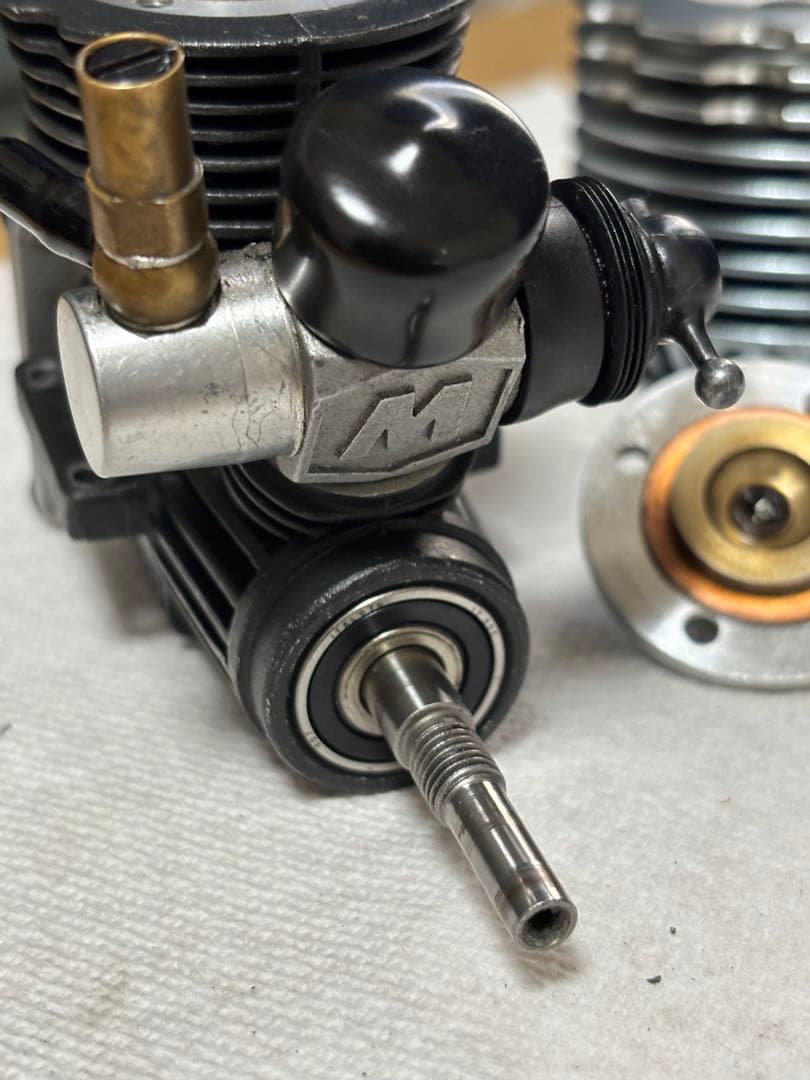 ロッシ 1/8 LOSI LST Mach 427 ラジコン エンジン