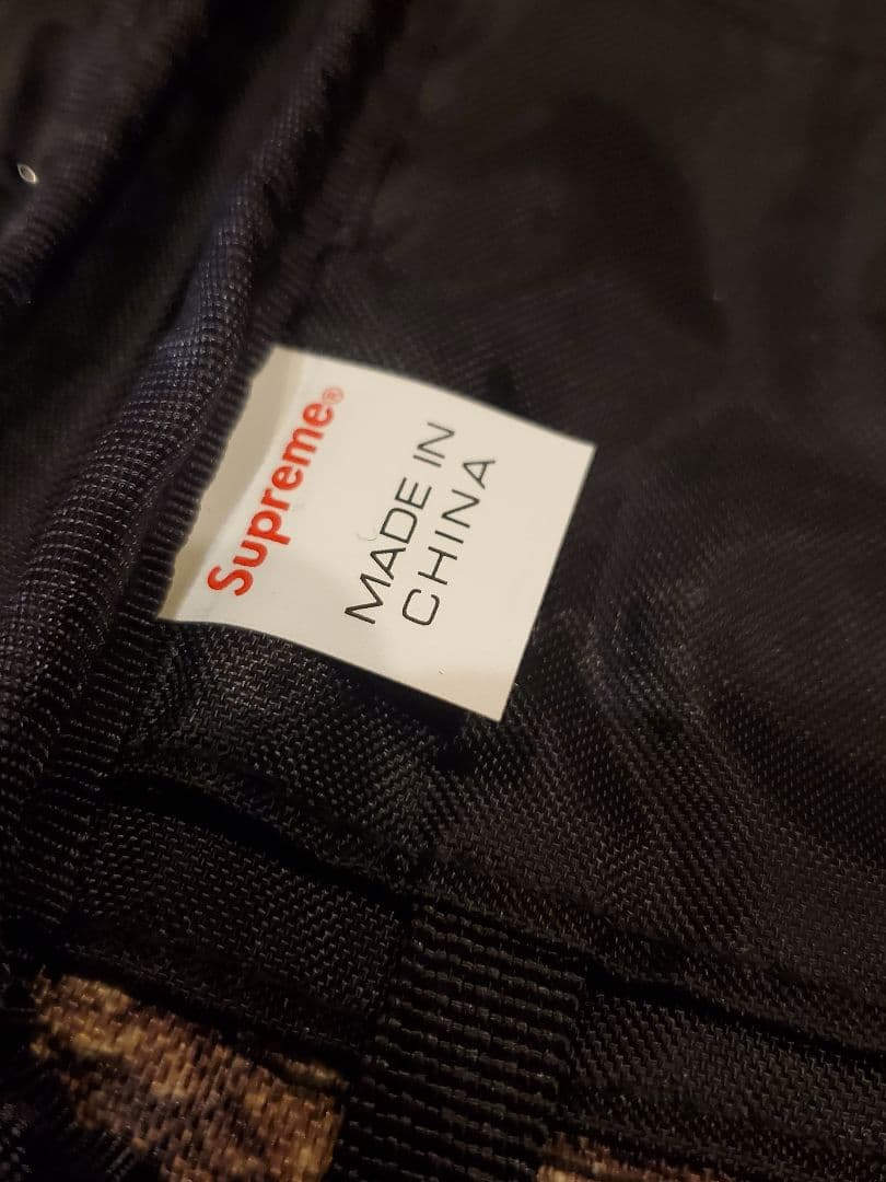 未使用美品 Supreme 19AW Small Zip Pouch