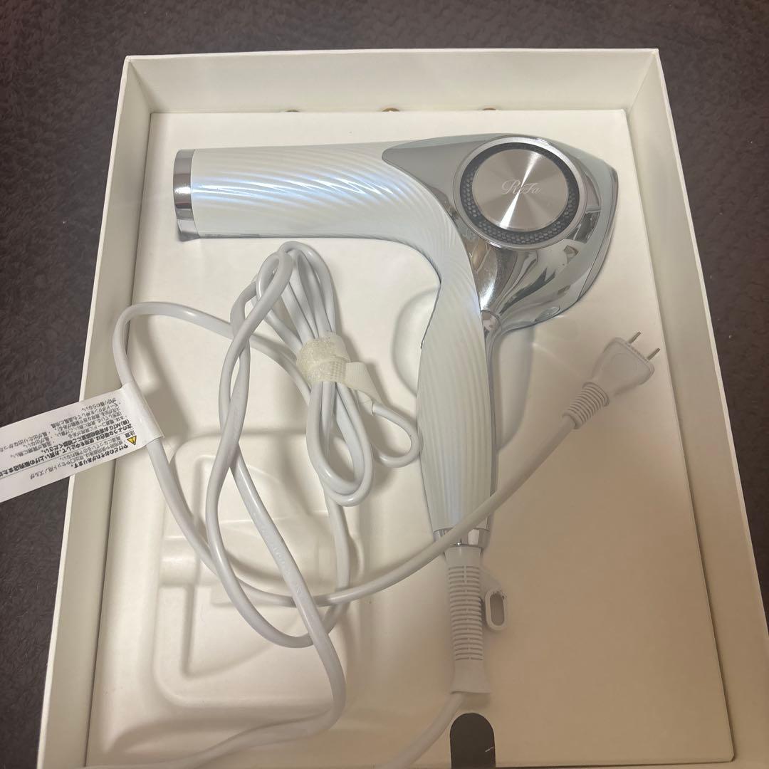 ReFa BEAUTECH DRYER（リファ ドライヤー）箱あり 保証書付き