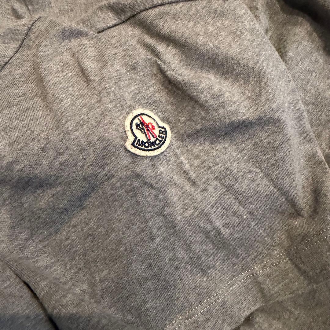 MONCLER グレー Tシャツ ロゴプリント　xxl