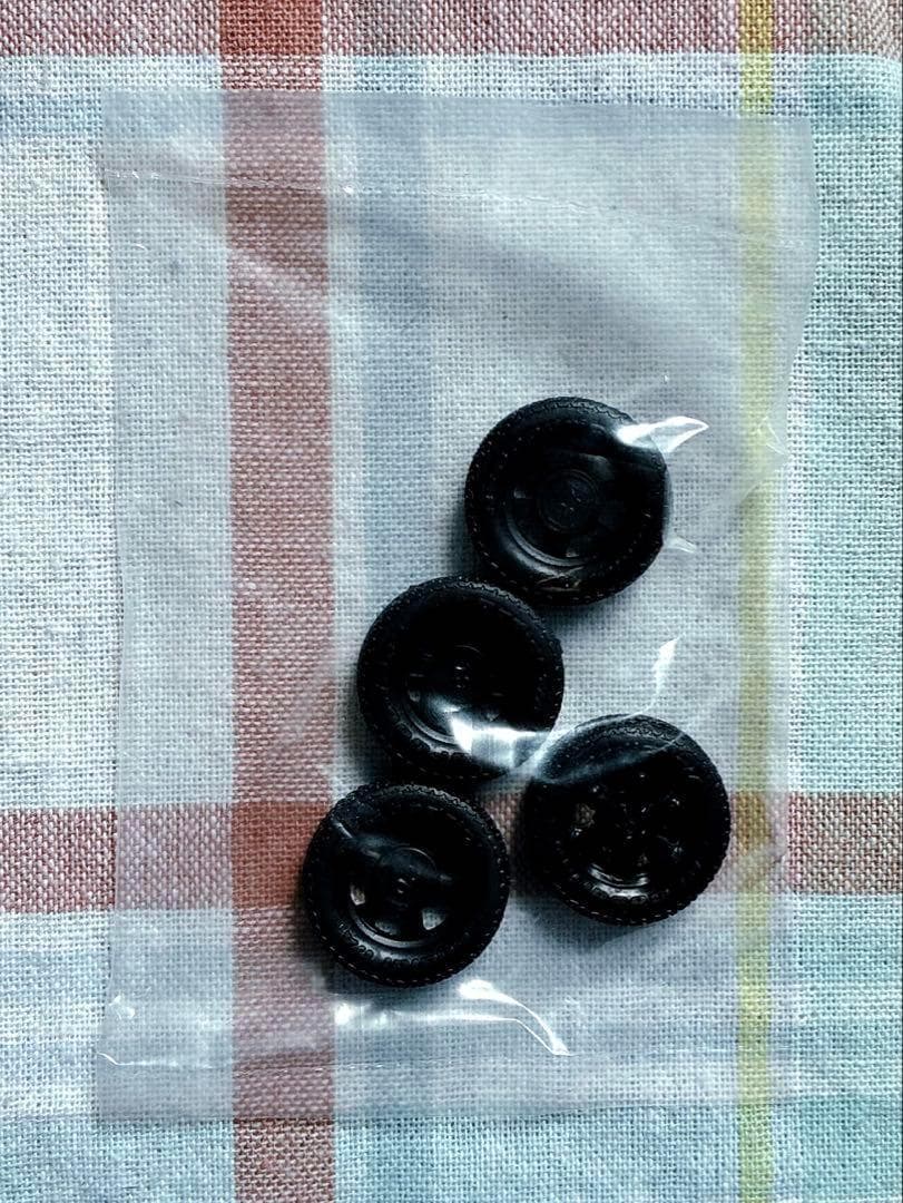 amt 1/25 スバル・ブラット ピックアップ w/シルクスクリーンデカール