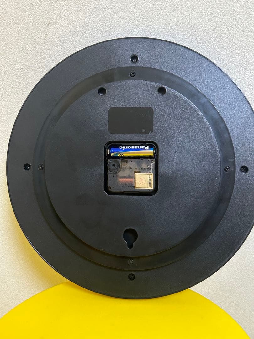 スペースエイジ　ポストモダン　壁掛け時計　ミッドセンチュリー　ウォールクロック