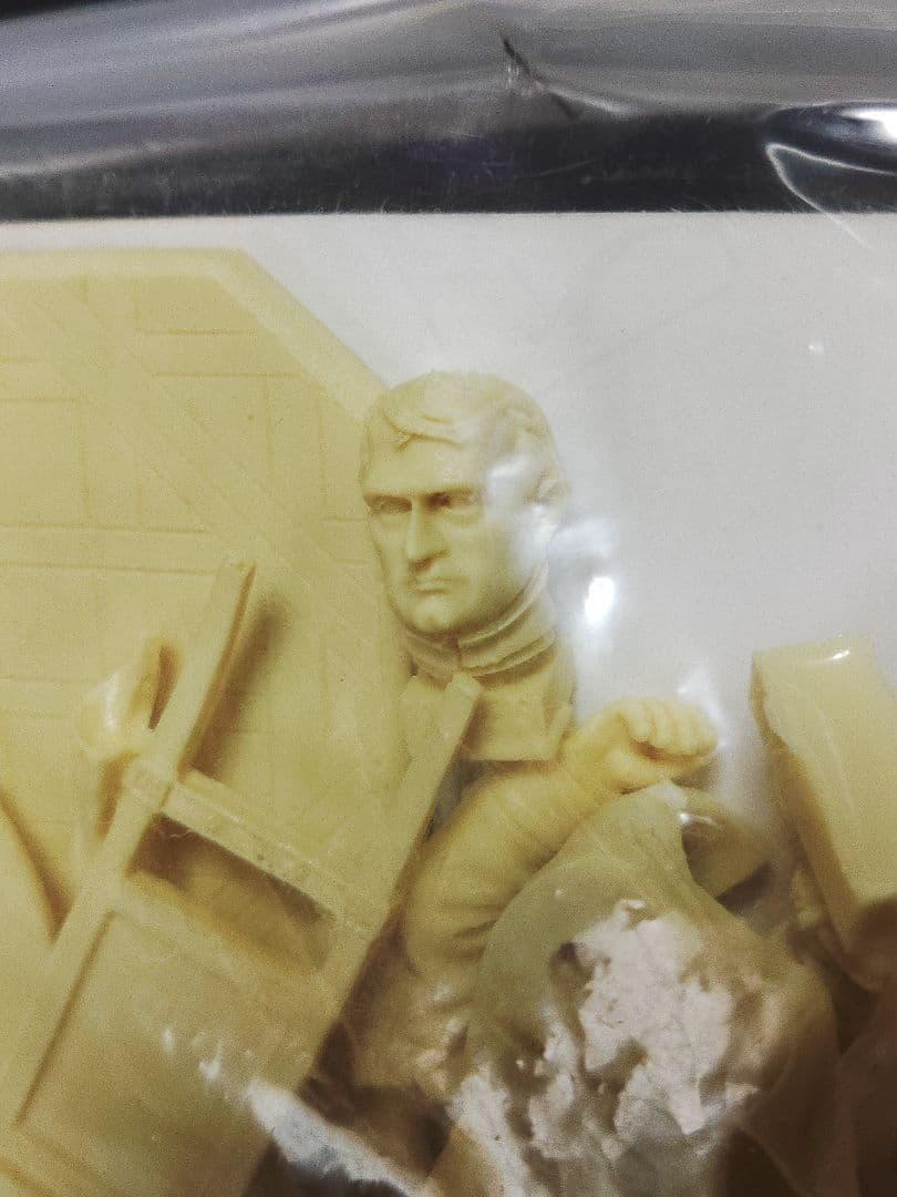 ガレージキット　ガレキ　ナポレオン　プラモデル