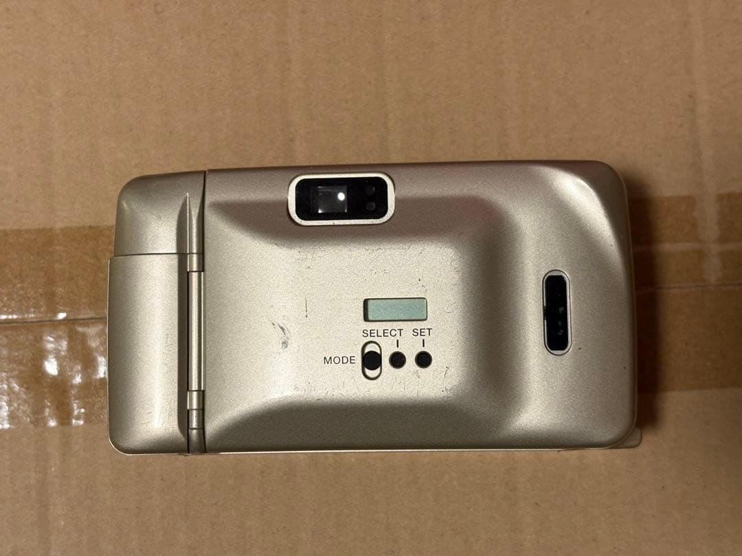 Kyocera Yashica T4 super フィルムカメラ