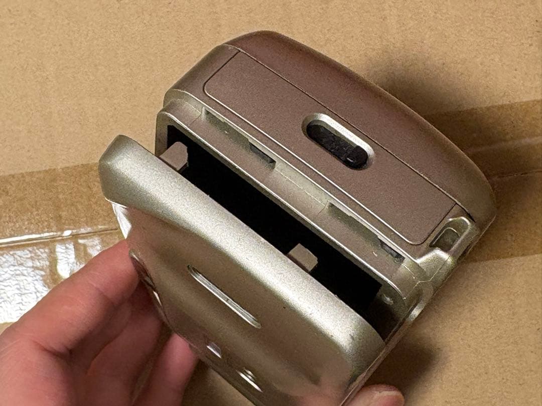 Kyocera Yashica T4 super フィルムカメラ