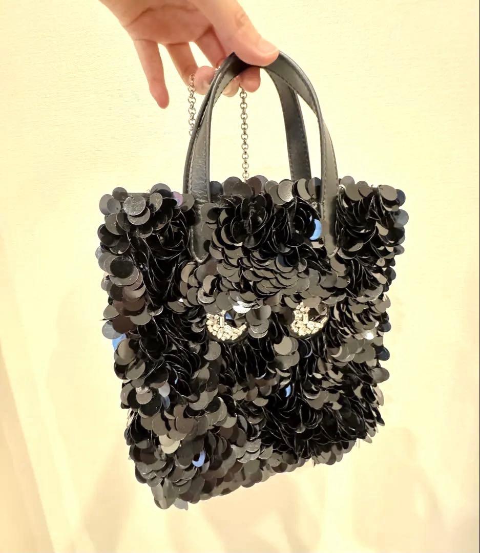新品未使用です　ANYA HINDMARCH eyesハンドバッグ