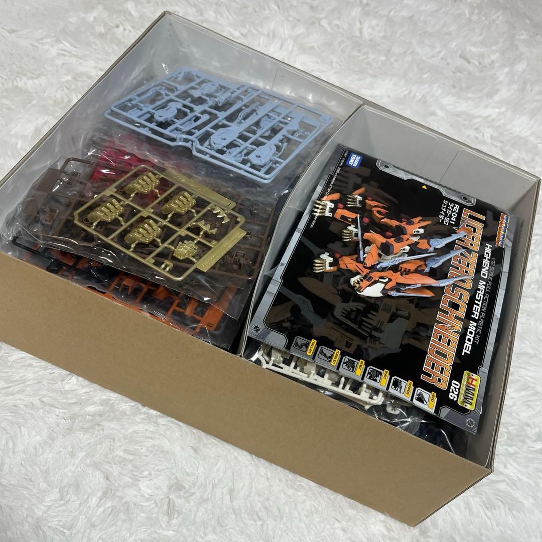 タカラトミー　ライガーゼロシュナイダー初回生産版＆ライガー専用イェーガーユニット