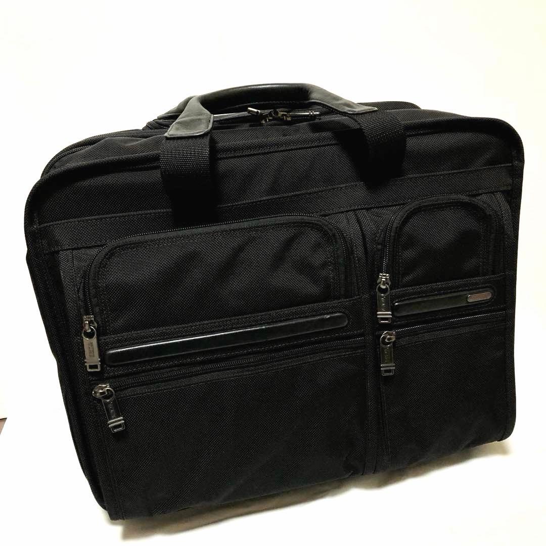 未使用級✨TUMIスーツケース3層 機内持ち込み可 26103DH マチ拡張 黒