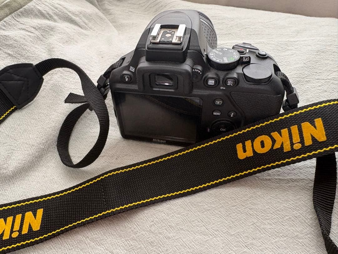 Nikon D3500 デジタル一眼レフカメラ