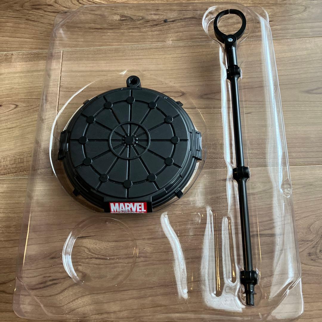 IRON SPIDER スパイダーマン　1/9 SCALE