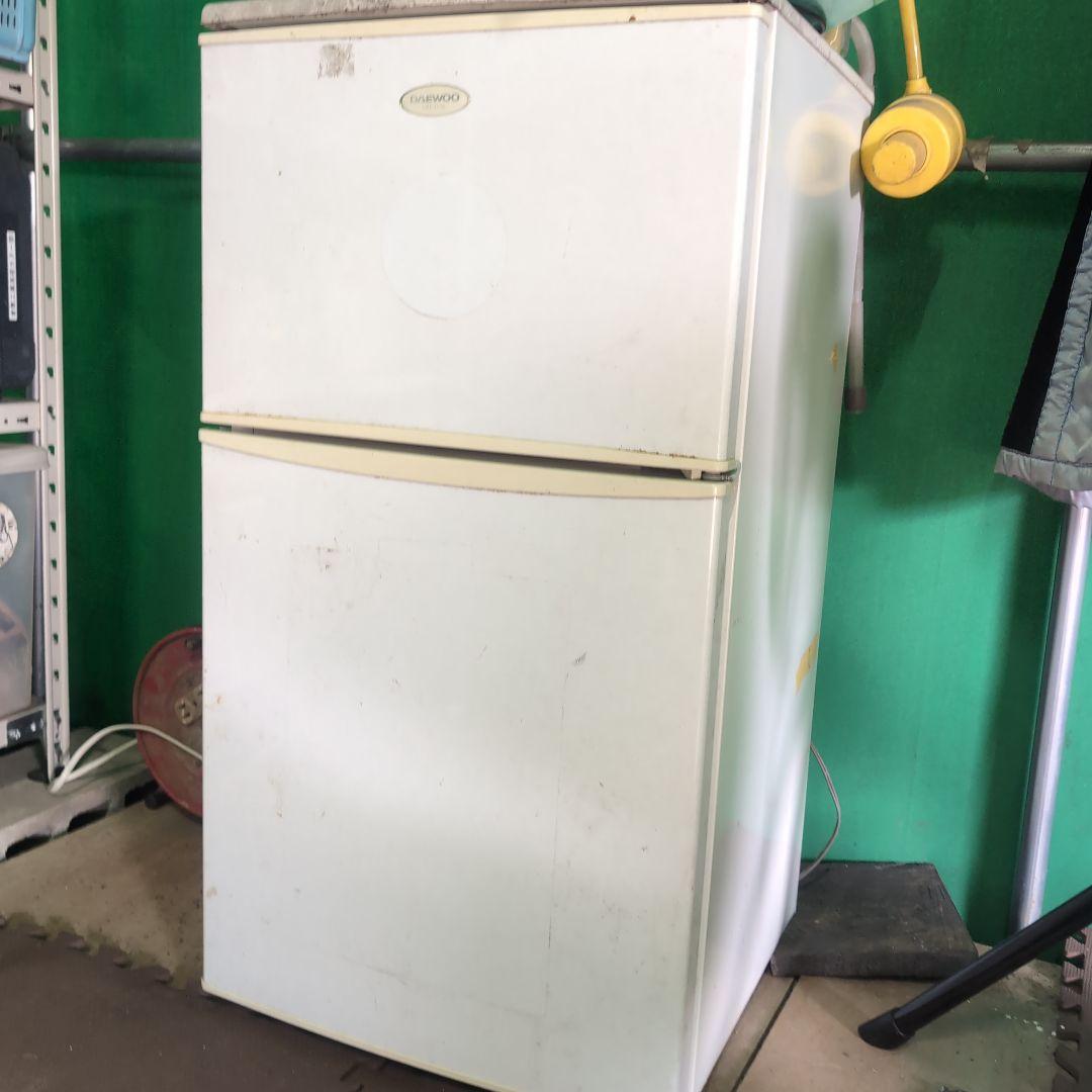 ホワイト 2ドア冷蔵庫 上部冷凍室