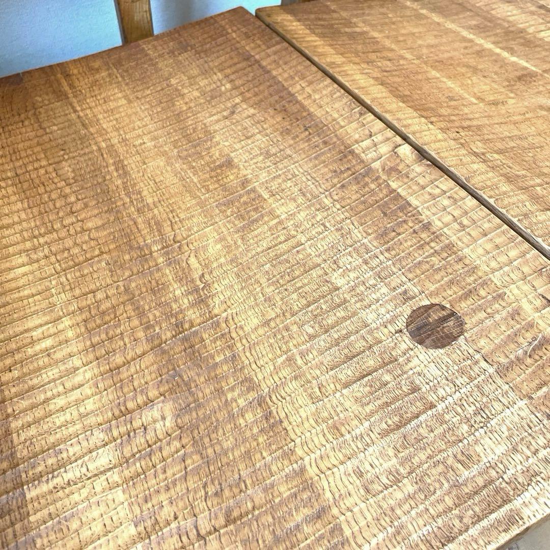 pika-p　天然木　手彫り椅子　アンティーク　1脚