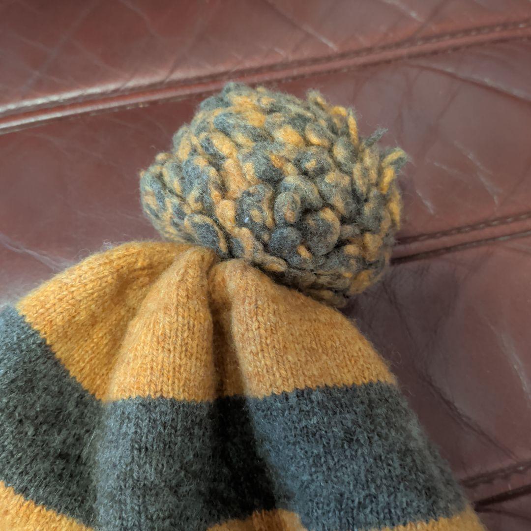 ウール製耳あて付きニット帽・オレンジとグレー　vivienne westwood