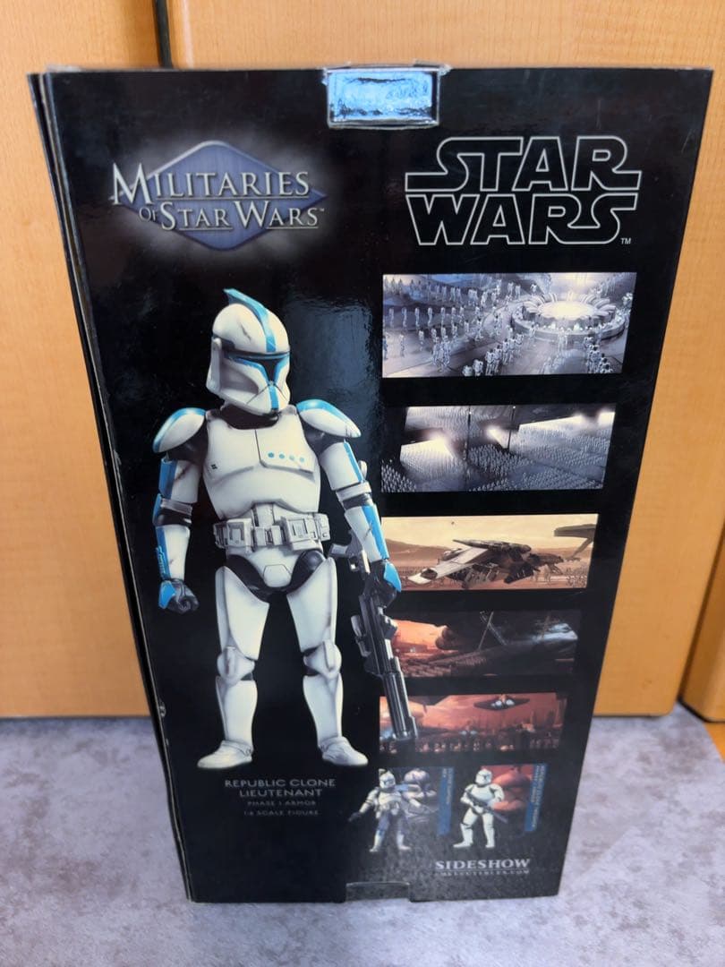 サイドショウ スターウォーズ クローントルーパー フィギュア