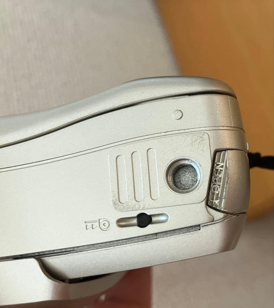 完動品　OLYMPUS μ[mju:] ZOOM 140 コンパクトカメラ