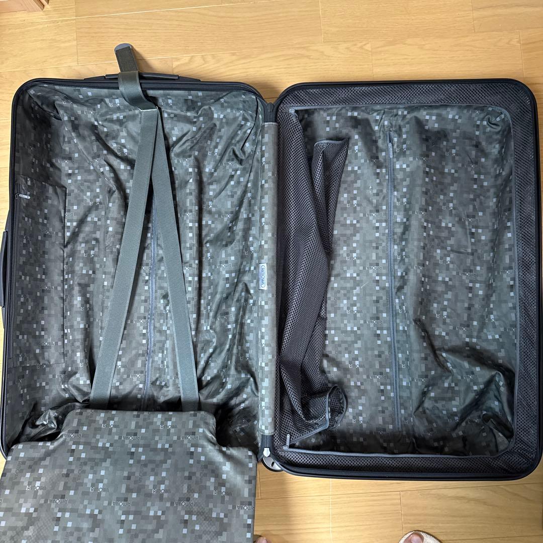 リモワ　サルサ　810.70.32.4　78リットル　4輪　保証書付き