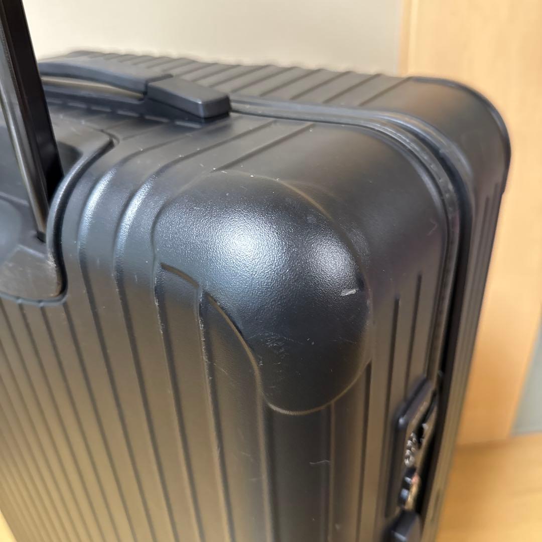 リモワ　サルサ　810.70.32.4　78リットル　4輪　保証書付き