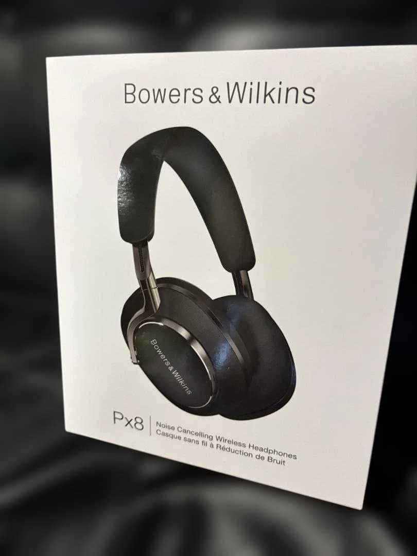 Bowers & Wilkins Px8 ワイヤレスヘッドホン