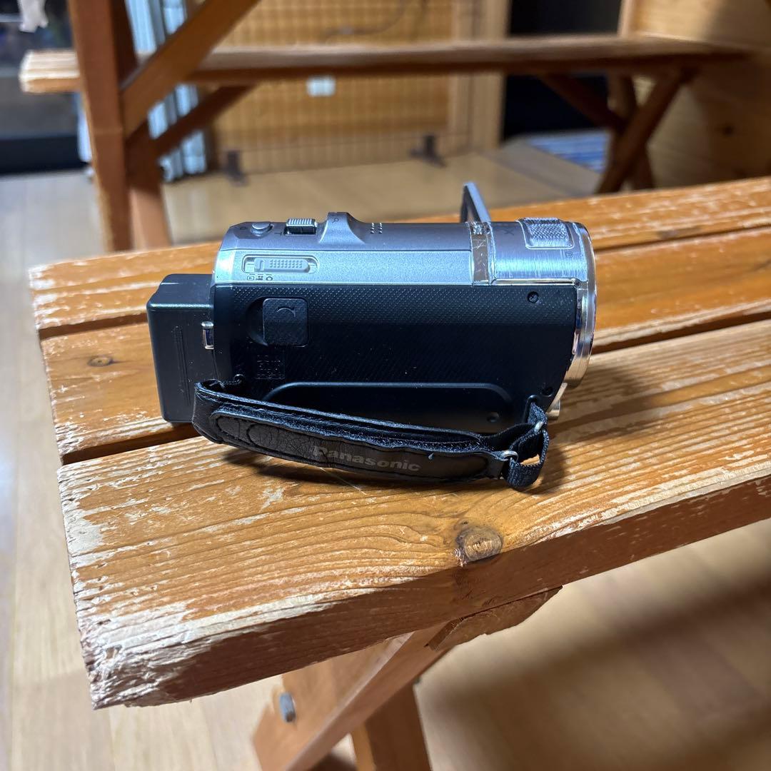 Panasonicビデオカメラ2セット充電コードあり