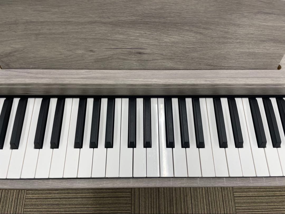 訳あり　電子ピアノ88鍵盤 給電タイプ　木目調ボディ　グレー