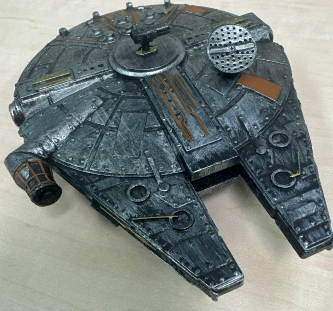 ミレニアム・ファルコン フィギュア