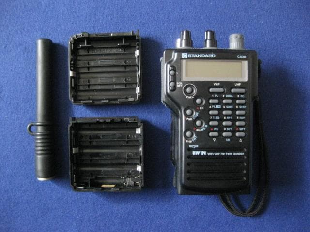 STANDARD C520 144MHz/430MHz デュアルバンドハンディー