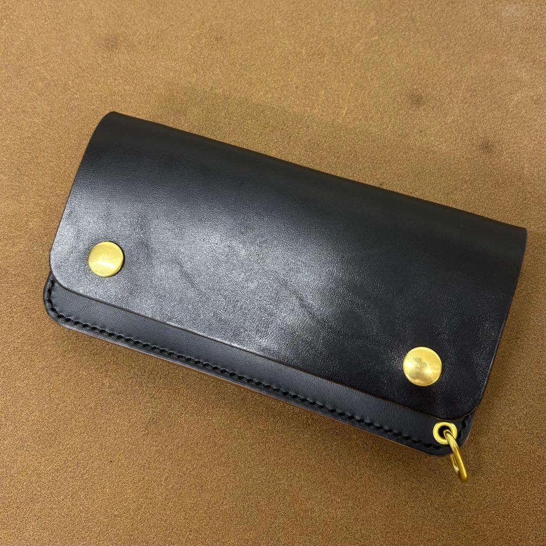 ホースバット　トラッカーウォレット　黒　茶心　3層　タロン　MARYAM