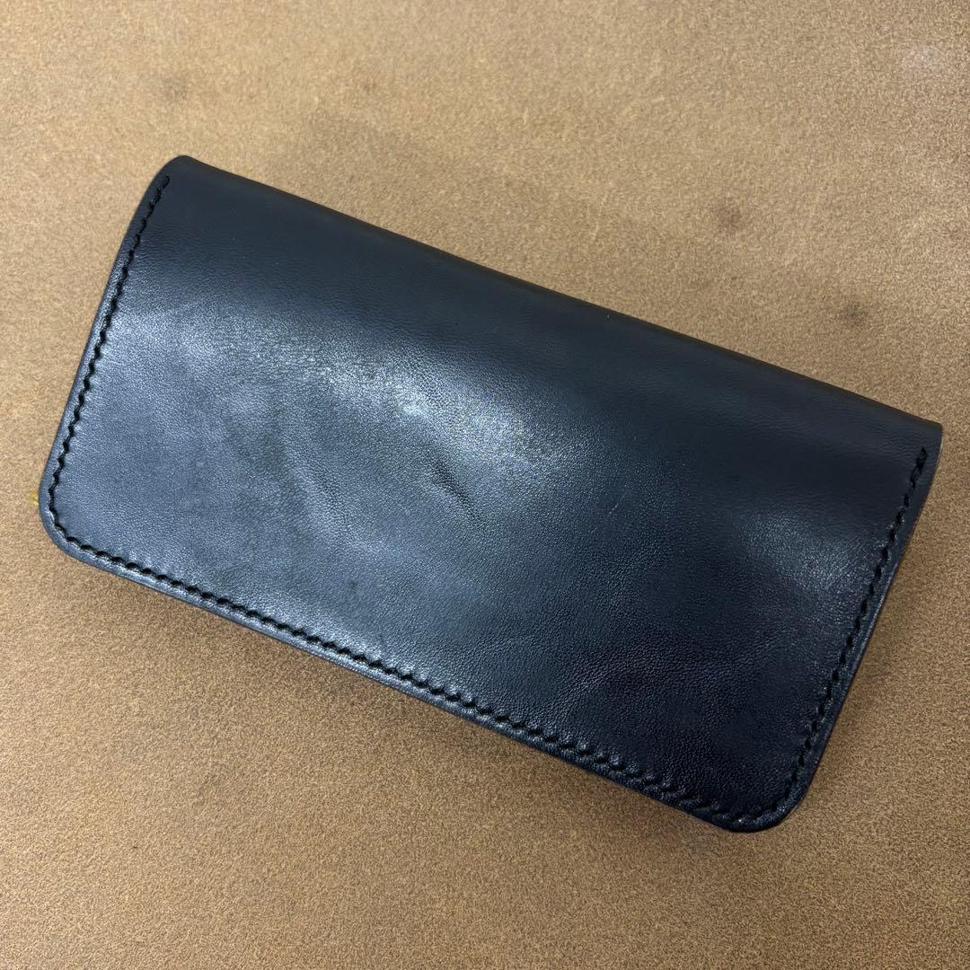 ホースバット　トラッカーウォレット　黒　茶心　3層　タロン　MARYAM