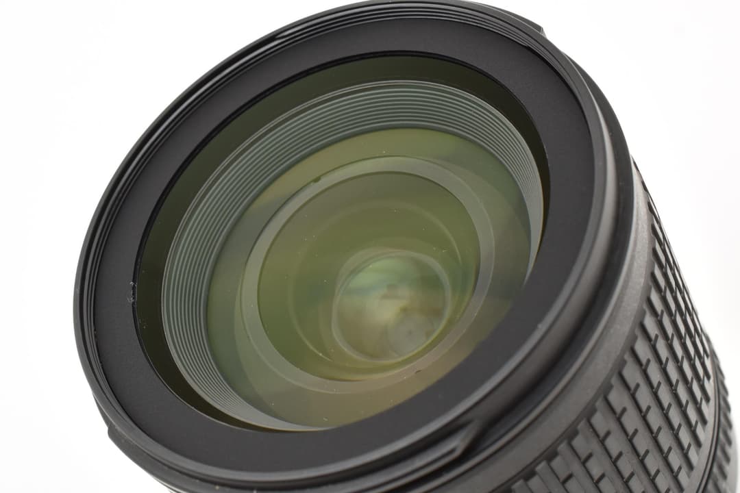 美品 Nikon AF-S 18-135mm F3.5-5.6 G #8835