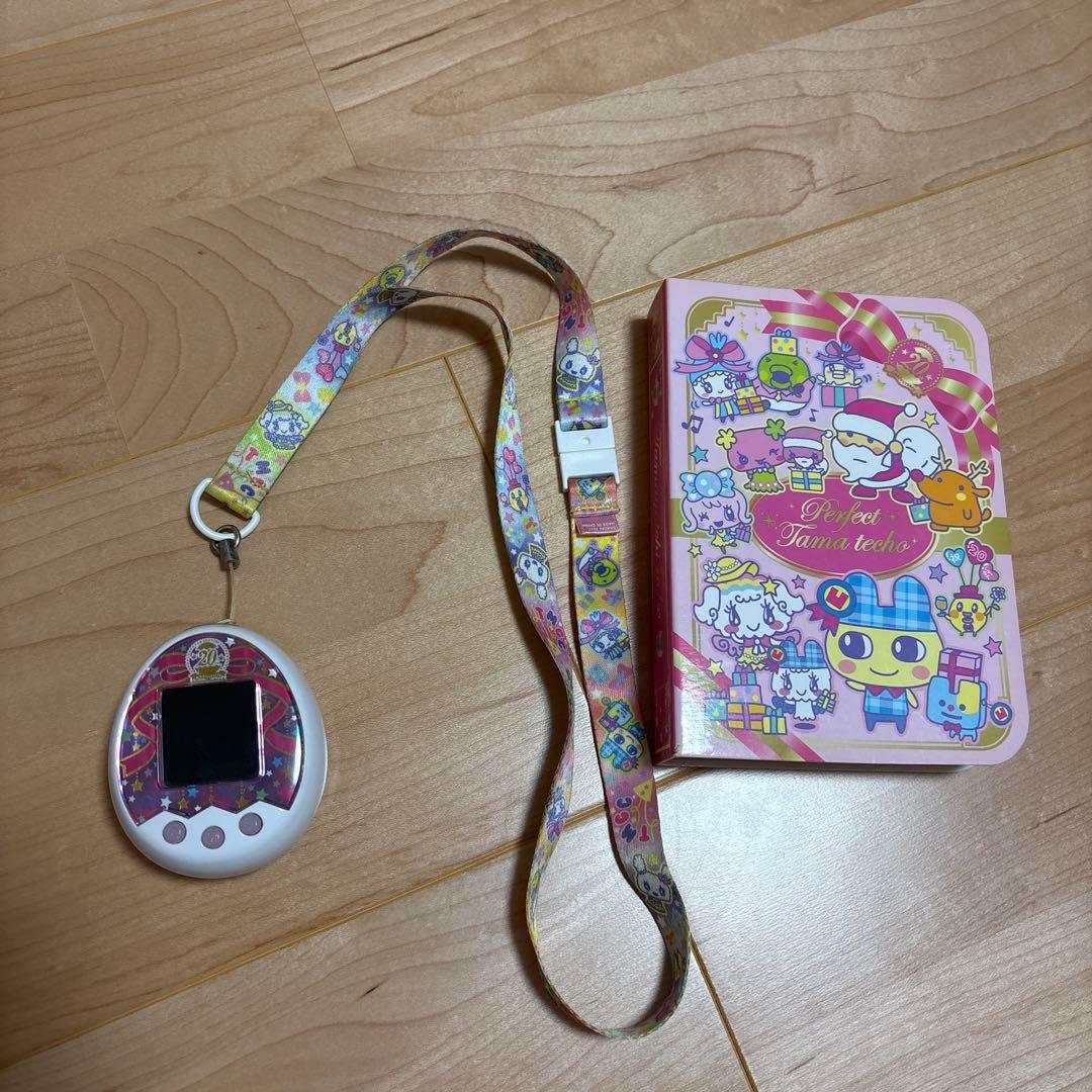 Tamagotchi m!x アニバーサリーギフトセット ストラップ・手帳付き
