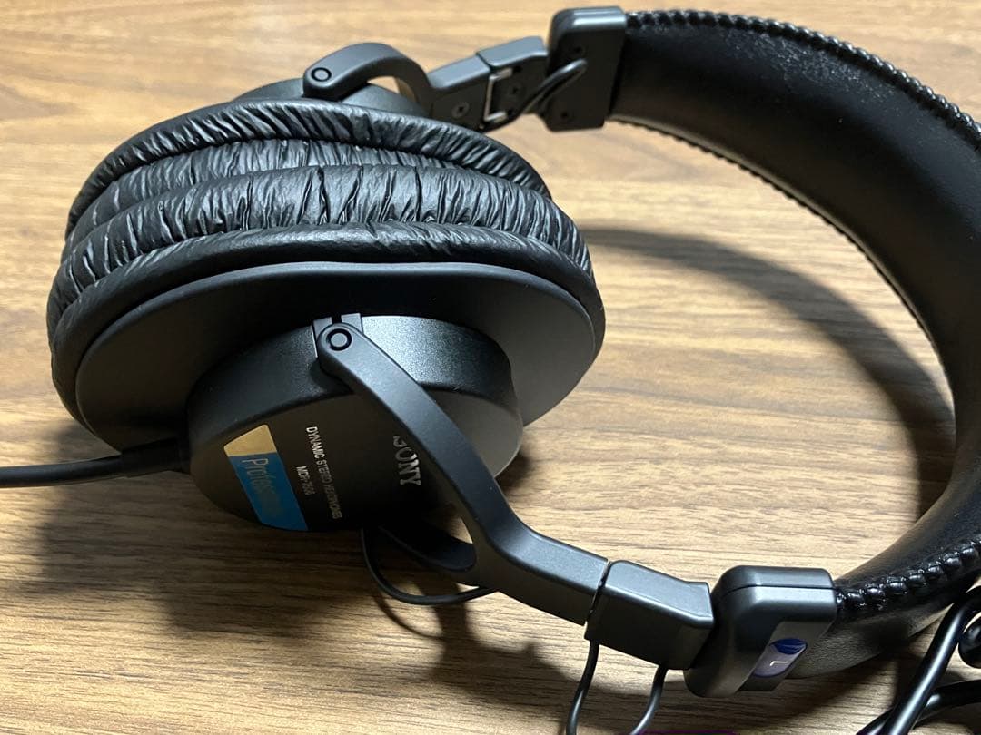 SONY MDR-7506 スタジオモニターヘッドフォン