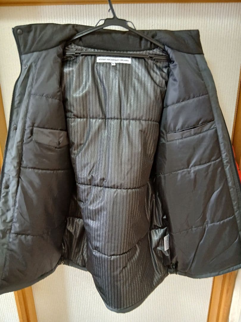 MITSUBISHI FUSO ジャンパー 2L ブラック/レッド カラー