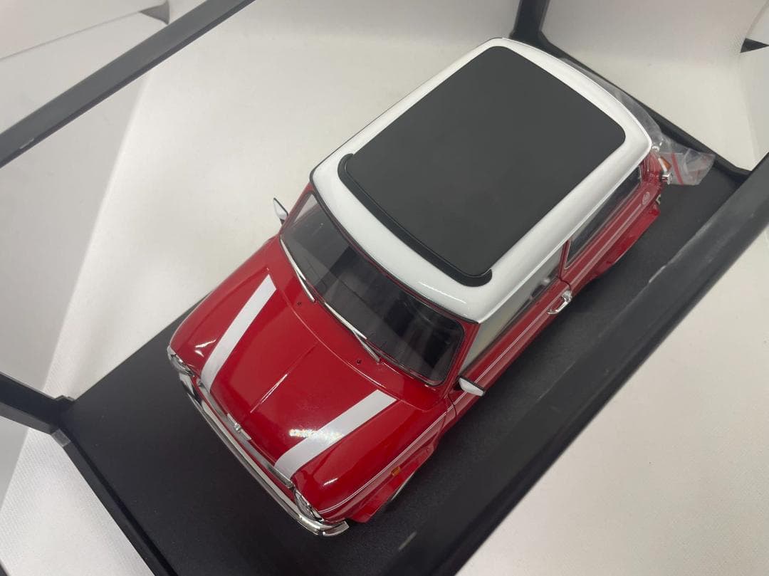 305-046 KK 1/12 ミニ クーパー Sunroof RHD レッド