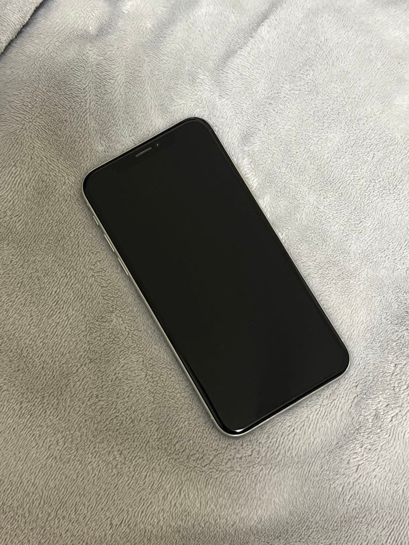 iPhone X 64GB シルバー 美品