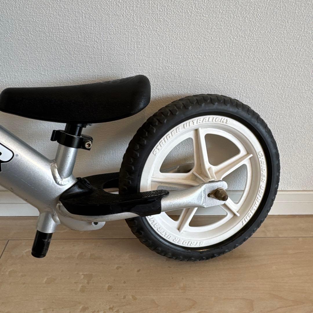 STRIDER PRO シルバー