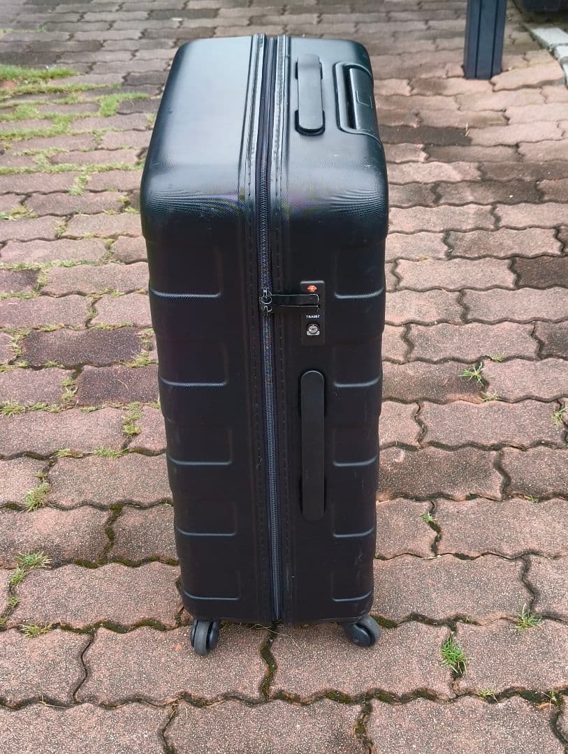 無印良品 ストッパー付き ハードキャリーケース 中型（60L） ブラック