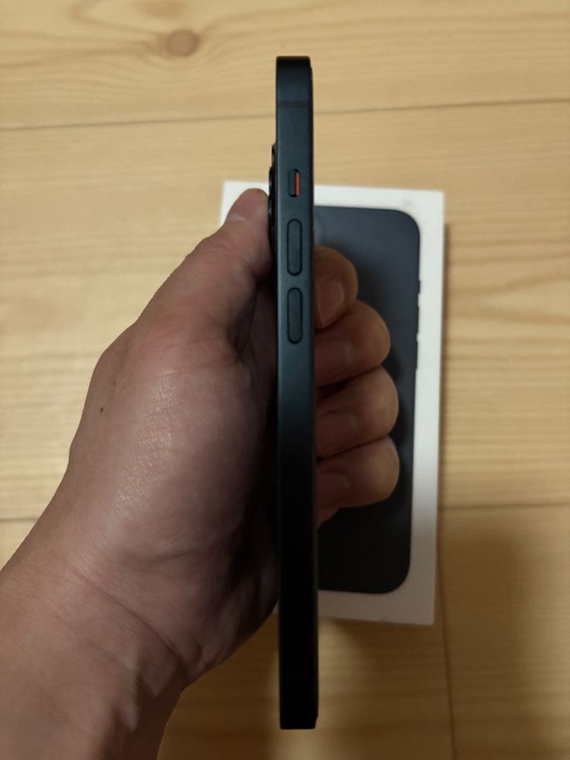 iPhone13 simフリー 128GB ミッドナイト