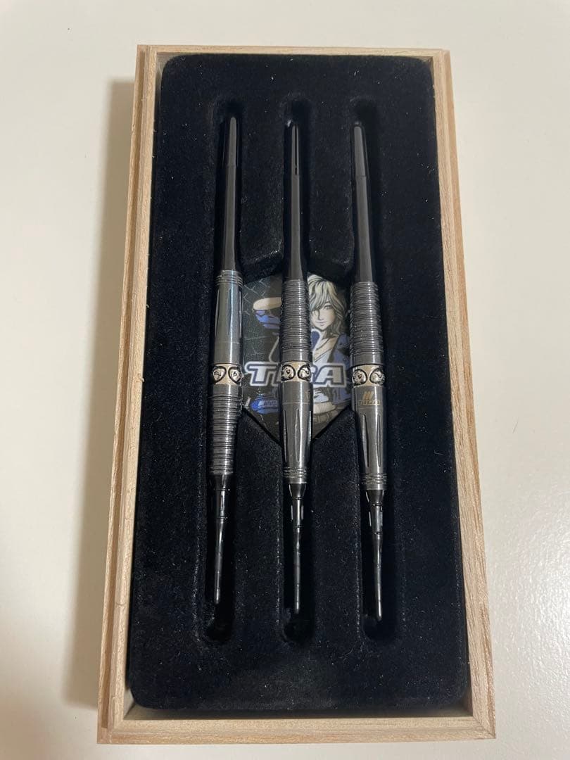 【けー】【限定】ダーツ　坂口優希恵モデル　エンプレチュ　シエスタ