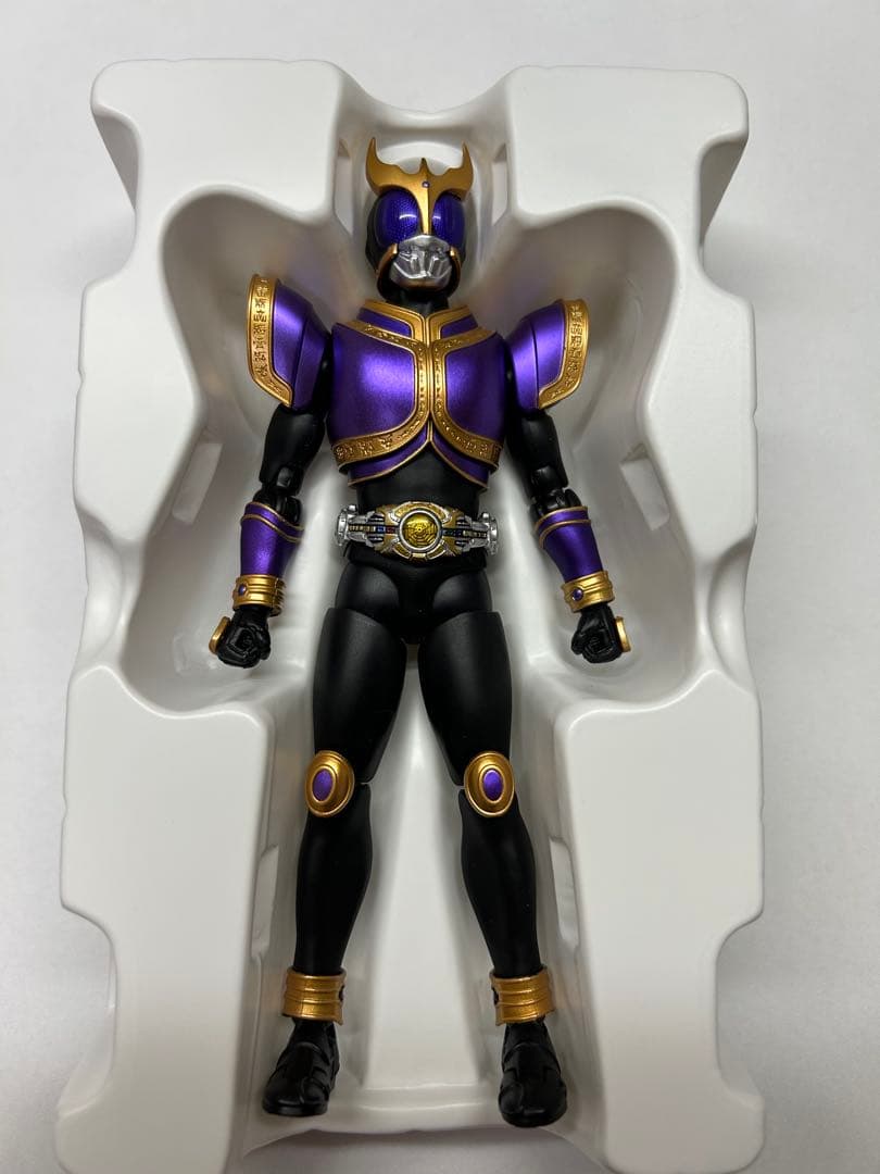 仮面ライダークウガ　ライジングタイタン　真骨彫