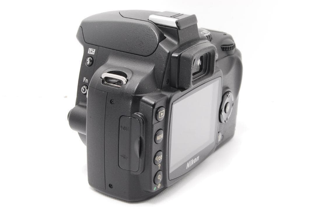 少シャッター数6023回 Nikon D40x お手頃価格！初心者オススメ♪