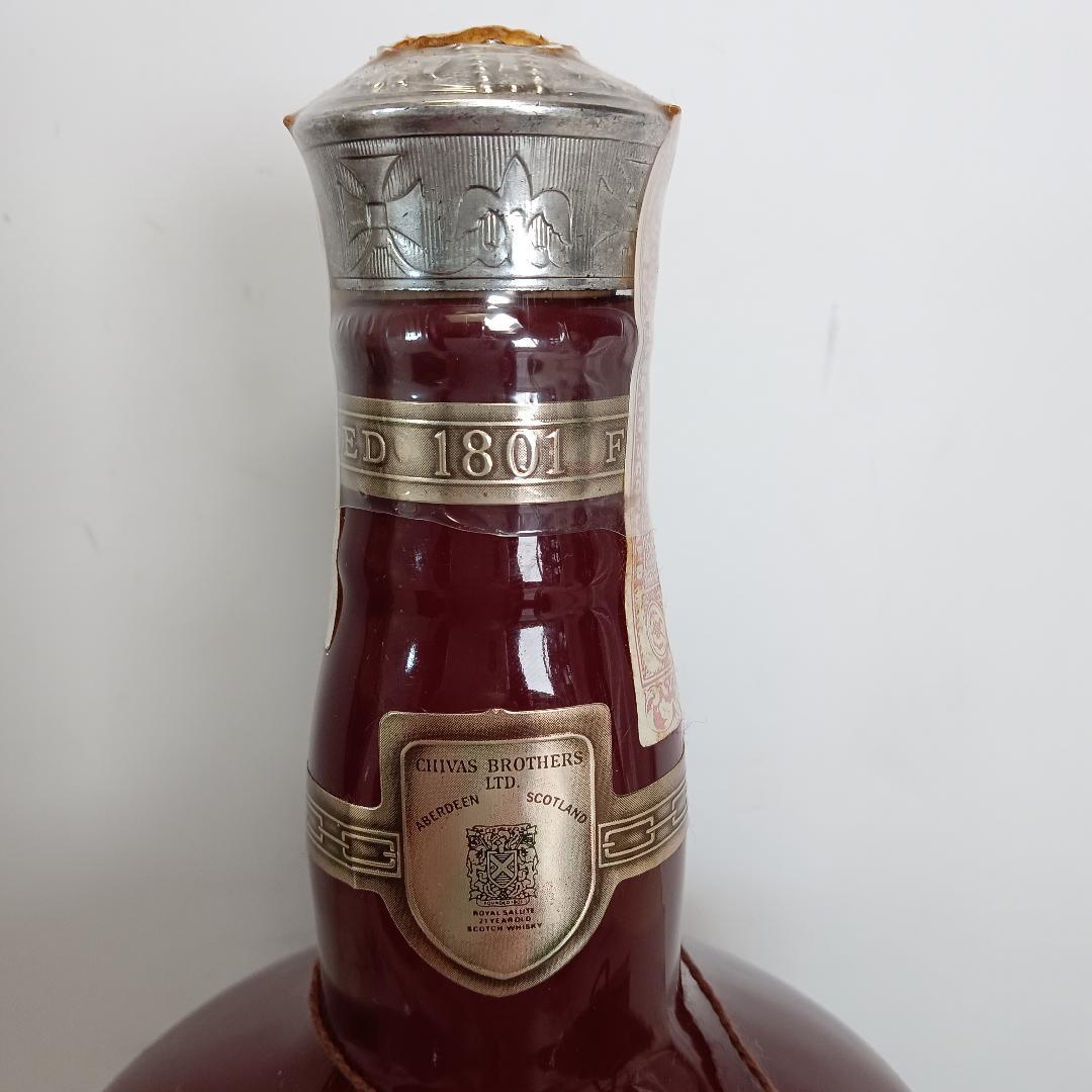 【未開栓】ロイヤルサルート 21年 赤 陶器ボトル シーバスブラザーズ