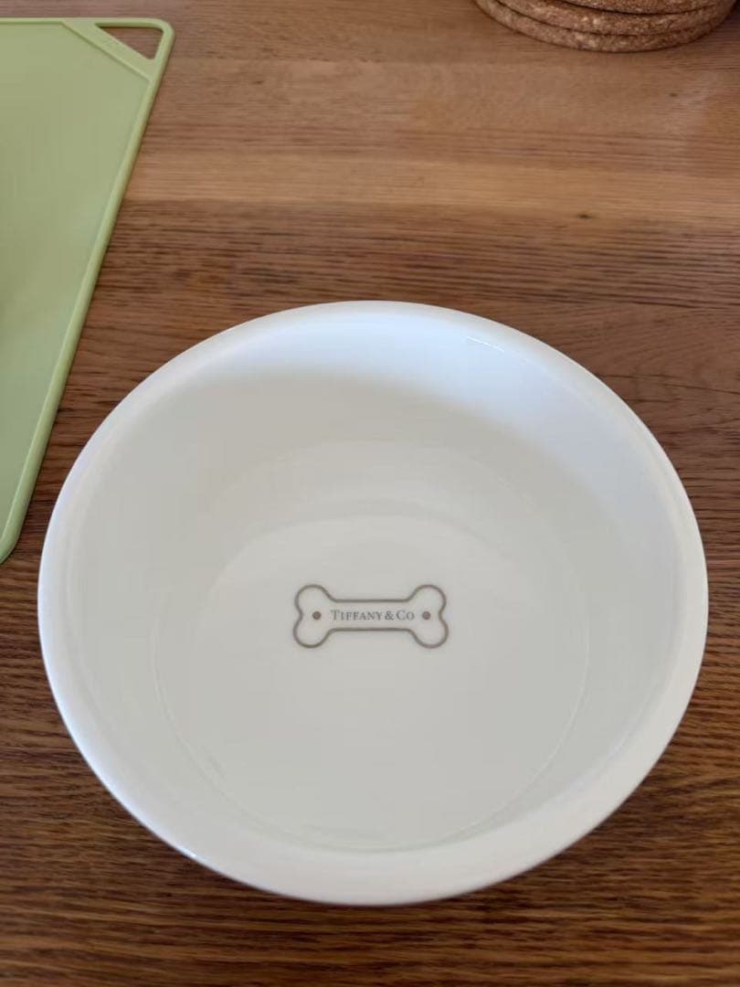 ティファニー ドッグ ボウル ボーンチャイナ フードボウル 餌入れ ラージ 美品