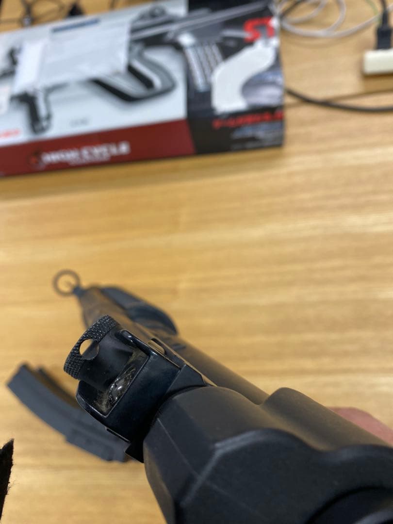 電動エアガン　MP5 東京マルイ