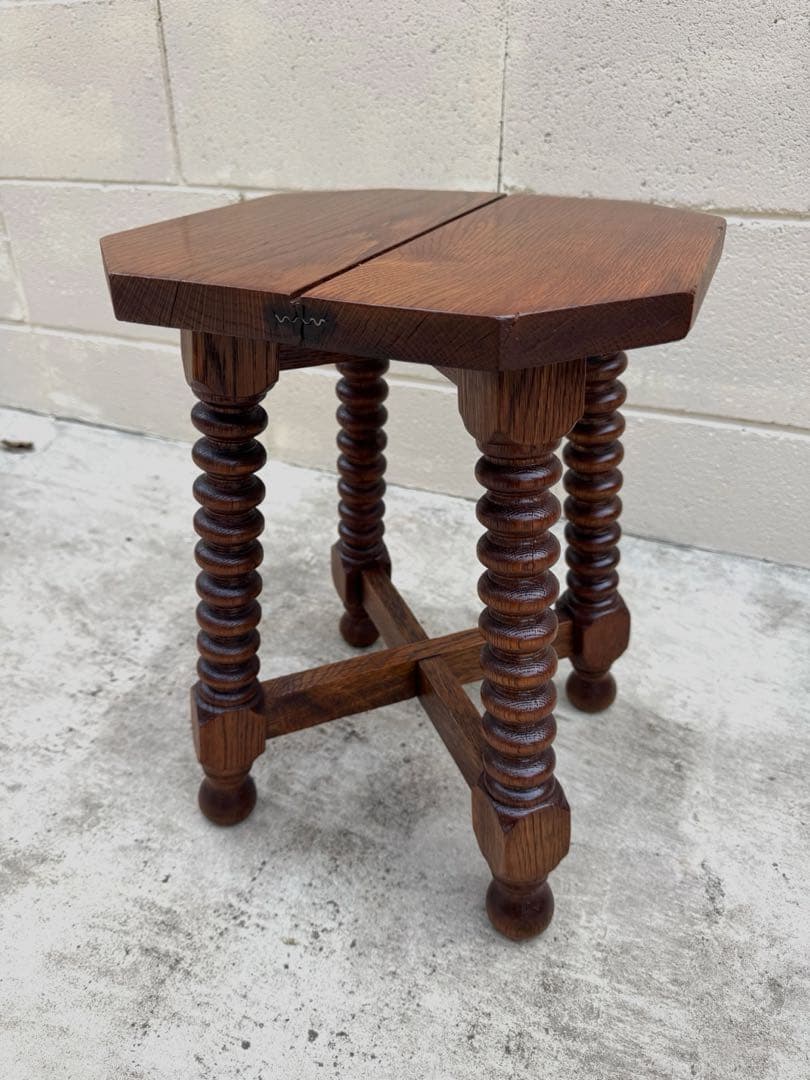 【期間限定SALE 】英国アンティーク ツイストレッグ サイドテーブル スツール