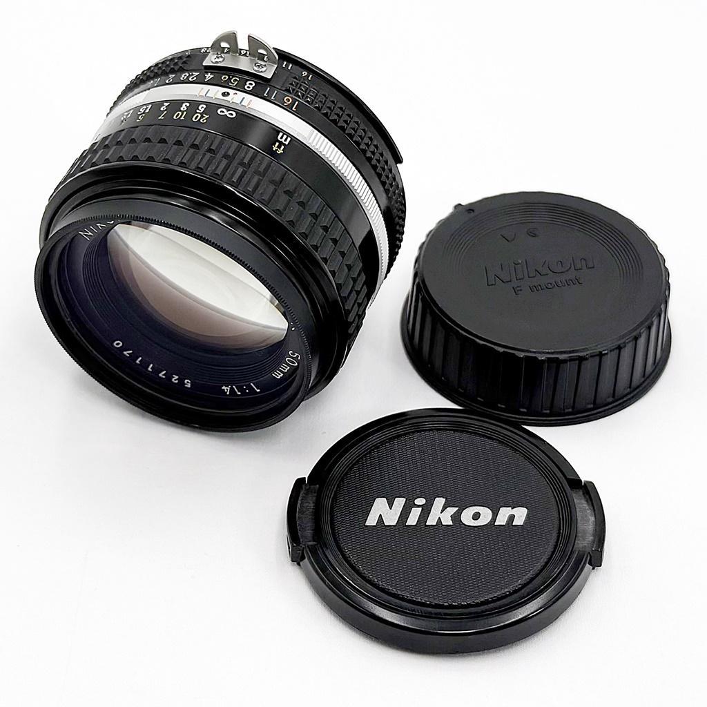 【美品】ニコン Ai-s 50mm F1.4 単焦点レンズ 一眼レフ カメラ