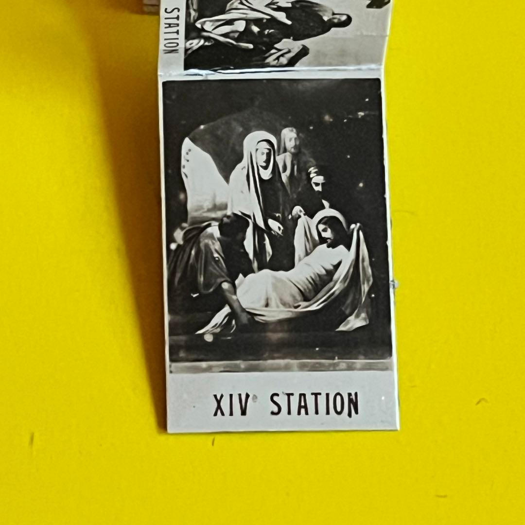 超コンパクトな携帯『目で見る聖書』