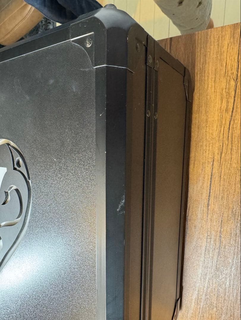 ！アルマンドLEDアタッシュケース！3本収納可能