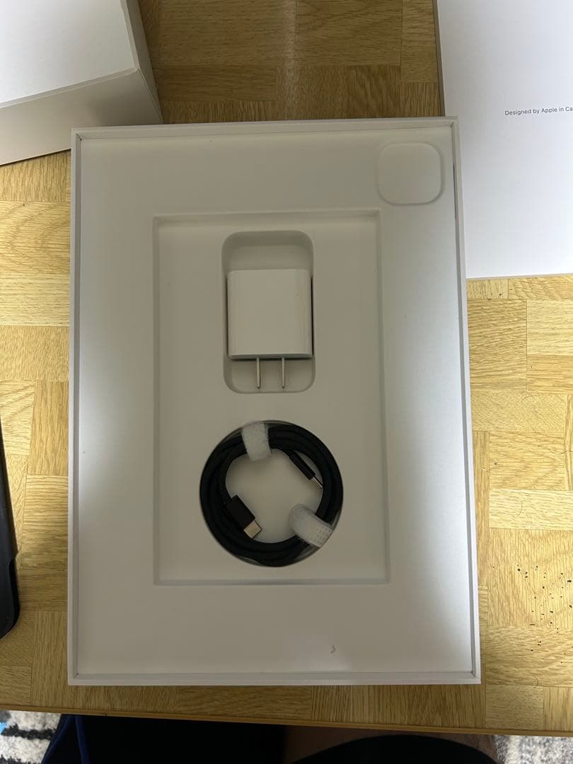 11インチ iPad Pro (M4) スペースグレー WiFiモデル