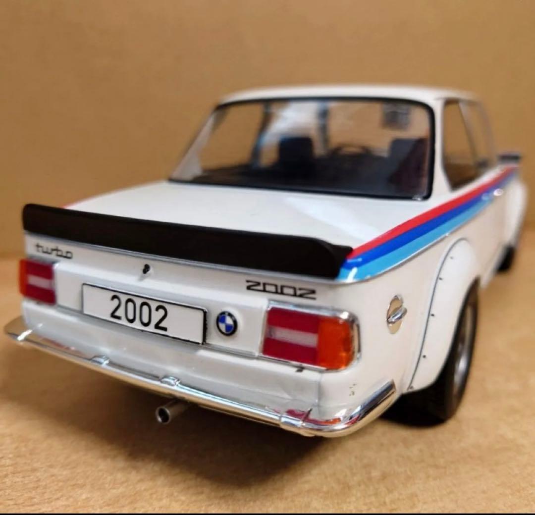 BMW 2002 Turbo 1:18 スケールモデルカー