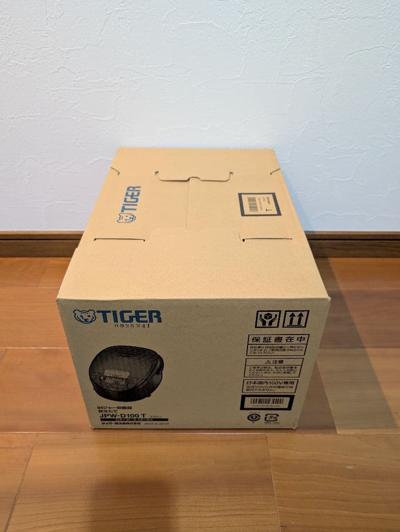 h*o様 ⭐️TIGER IHジャー炊飯器 5.5合 新品！①
